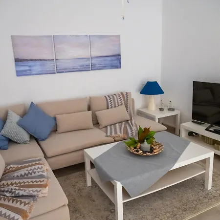 Island House Villa *