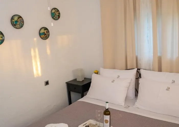 Island House Villa *