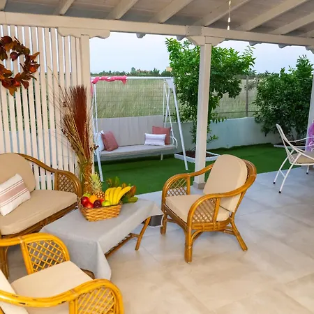 Island House فيلة *