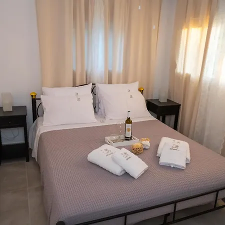 فيلة Island House *